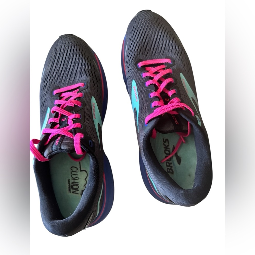 Brooks Women's Running Shoes - Black and Pink - Picture 4 of 10